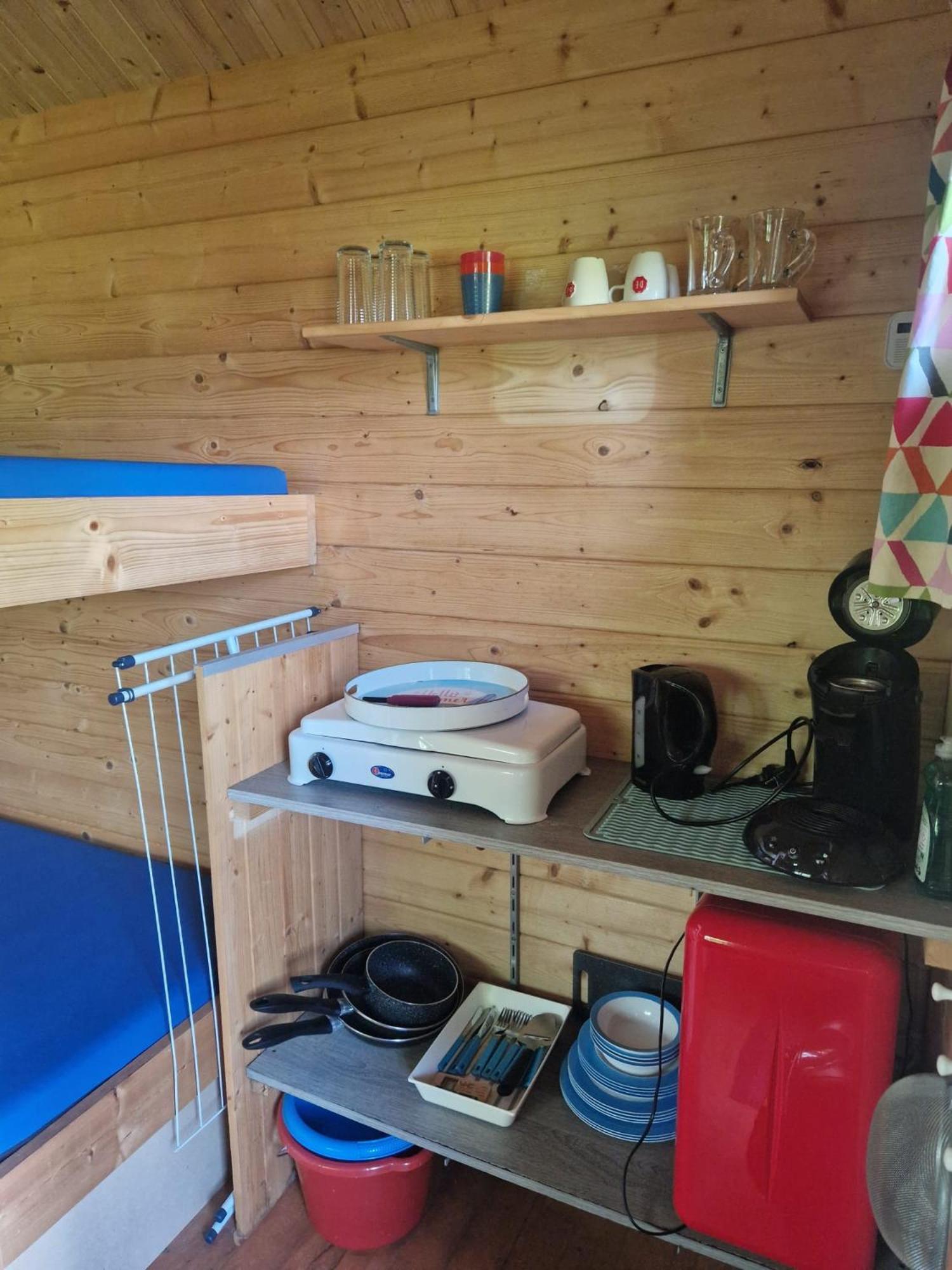 Camping Alkenhaer Appelscha Blokhut Basic Extérieur photo